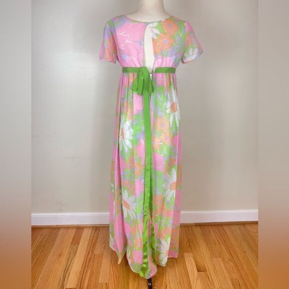 Vintage 60s Floral Handmade Dress - Picture 3 of 5